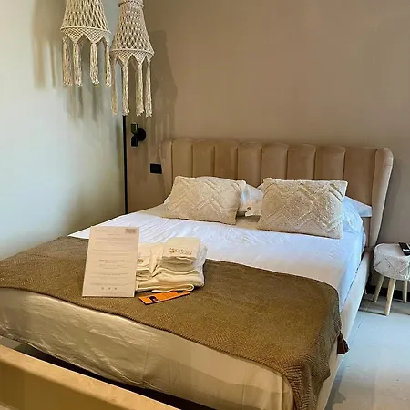 Гостевой дом Mandarin Apulia 10 3*