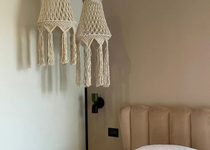 Mandarin Apulia 10 Bari